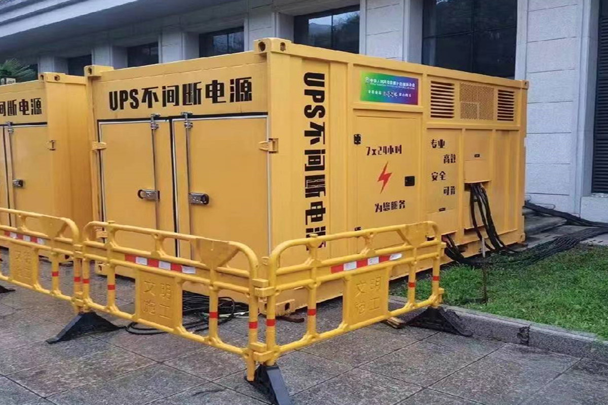 宝应发电机租赁施工现场
